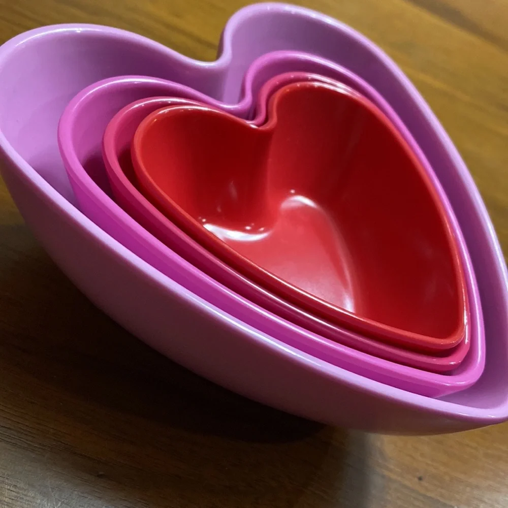 Valentine Nesting Dishes